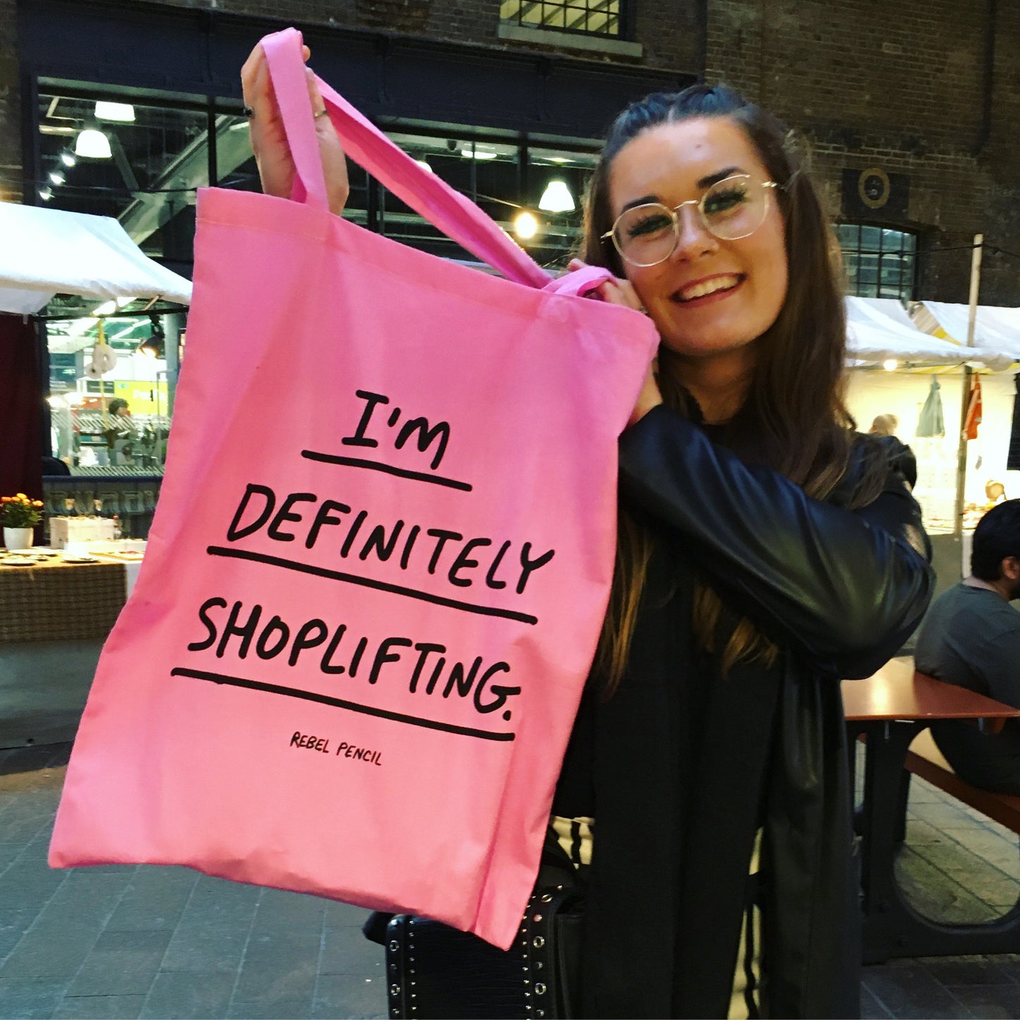 I’M DEFINITELY SHOPLIFTING TOTE (Pink)