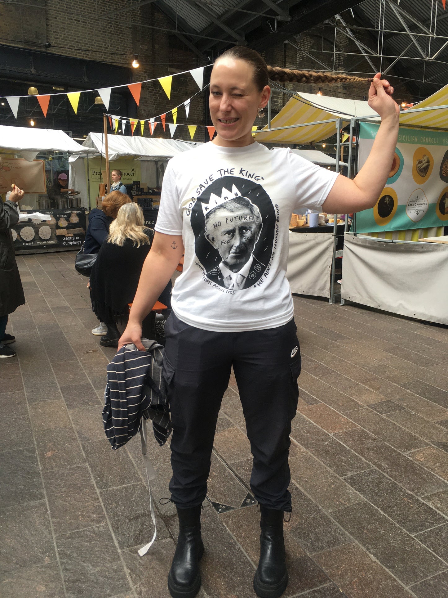 God Save the King T-SHIRT